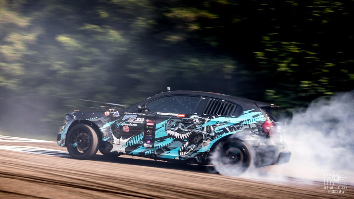 Demon Garage Renault Megane na torze wyścigowym
